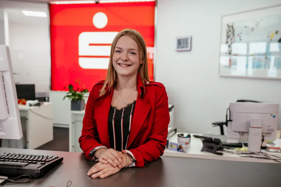 Gute Bezahlung, Top-Perspektiven und Spaß bei der Arbeit? Das alles gibt’s bei der Sparkasse!